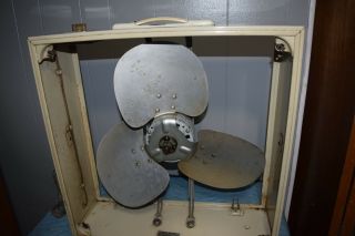 Vintage Penneys 3 Spd Box Fan Made by Lakewood Model No SPXC 7