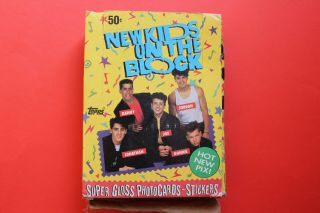 Kids On The Block Nkotb - Wax Pack Trading Card Box By Topps 1989 - 38 Packs