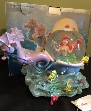 Disney Ariel With Seahorses Musical Snow Globe Little Mermaid Part Of Your World