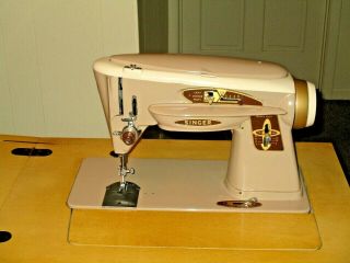 1950s - 60s Singer 503a Slant - O - Matic Sewing Machine In Cab The Rocketeer W/acc