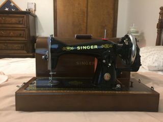 Singer Hand Crank Sewing Machine And Bent Wood Carry Case