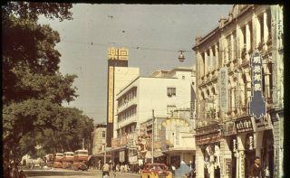 Commercial Color Slide Photo,  Nathan Road Kowloon With Buses Hong Kong 1960 