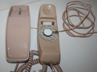 Vintage GTE Beige Desk Telephone Slimline Rotary Dial 4