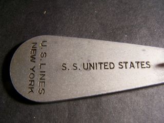 S,  S.  United States Key & Tag