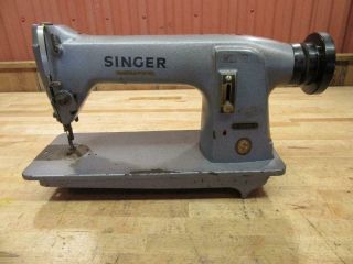 Vintage Heavy Duty Commercial Industrial Singer Sewing Machine Model 331 331k1