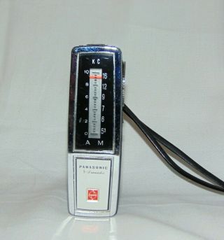 Vintage Panasonic 8 Transistor Handheld Portable Am Radio R - 132