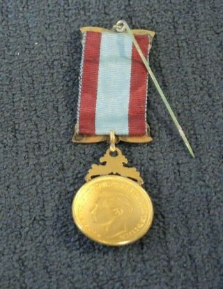 GILT AUSTRALIA MASONIC MEDAL MADE OF KGVI PENNY CLARENCE RA CHAPTER DATED 1955 2