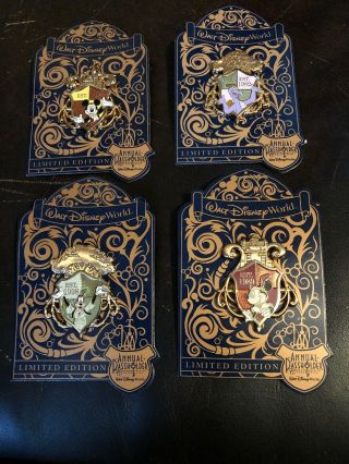 Disney World Annual Passholder Crest Complete Set Of 4 Shield Pin 2016 Le