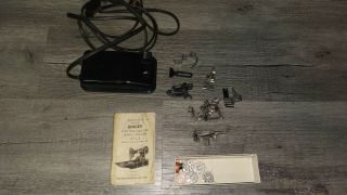 1952 SINGER FEATHERWEIGHT 221 - 1 PORTABLE SEWING MACHINE IN CASE W/ ACCESSORIES 10