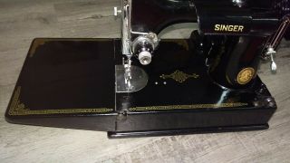 1952 SINGER FEATHERWEIGHT 221 - 1 PORTABLE SEWING MACHINE IN CASE W/ ACCESSORIES 11