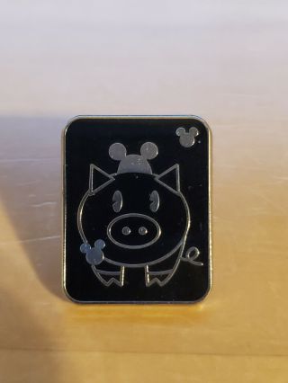 Disney Pin Trading Hidden Mickey Family Decal Pin Pig Vhtf