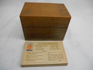 Washburn Crosby Betty Crocker Gold Medal Home Service Recipes Oak Wood File Box