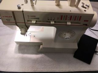 Singer Merritt 4530 Portable Sewing Machine W/ Foot Pedal
