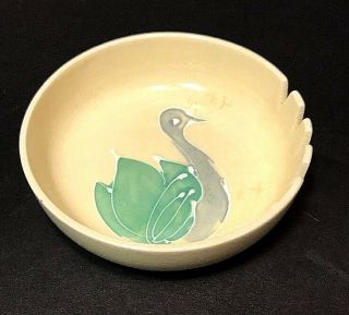 Vtg California Pottery Hand Painted Swan Round Ashtray Pale Yellow Glaze Evc