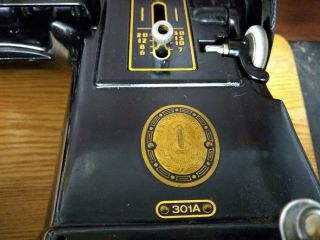 Singer 301A Sewing Machine 3