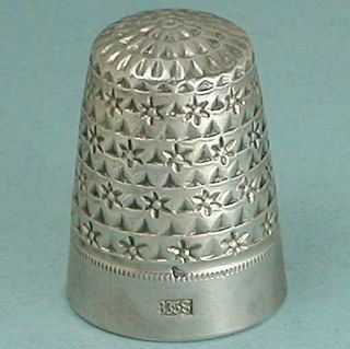 Unusual Antique Silver Star Design Thimble Circa Early - Mid 1900s