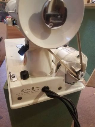 Singer featherweight sewing machine 221k white 3