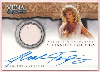 Alexandra Tydings As Aphrodite Xena Warrior Princess Relic Autograph Signed Auto