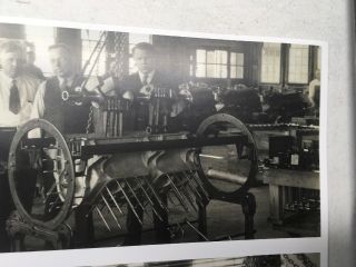 VINTAGE CHRIS CRAFT VERY EARLY PICTURE PHOTO B&W BOAT ENGINES BEING MADE 12X18 4