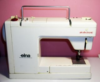 Elna Sewing Machine Precision Made in Swtzerland Air Electronic SU Multiprogram 4