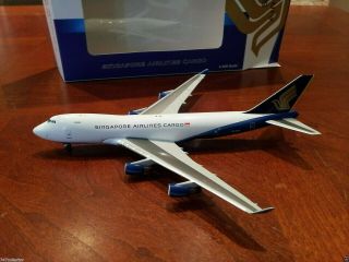 Apollo Singapore Airlines B 747 - 412fscd 1:400 A13011 1990s Great Wall Hyb 9v - Sfe