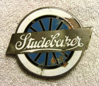STUDEBAKER Wheel Style Enamel Radiator Badge Emblem 1916 - 23 7