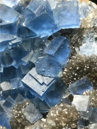 87g Find NATURA Rare Blue Cube FLUORITE Mineral Specimen/China 2