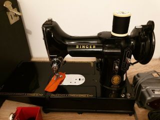 Singer 222K Featherweight Sewing Machine Arm with attachments.  1956 2