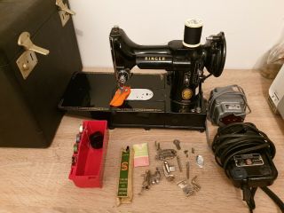 Singer 222K Featherweight Sewing Machine Arm with attachments.  1956 8