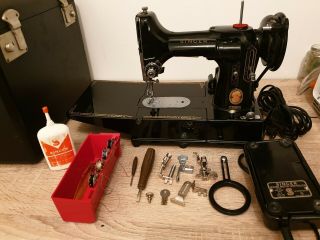 Singer 222k " Red S " Featherweight Sewing Machine Arm With Attachments.  1961