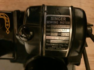 Singer 222K Featherweight Sewing Machine Arm with attachments.  1957 12