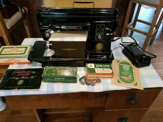 Black Singer 301a Short Bed Slant Sewing Machine W/pedal,  Case And Attachments