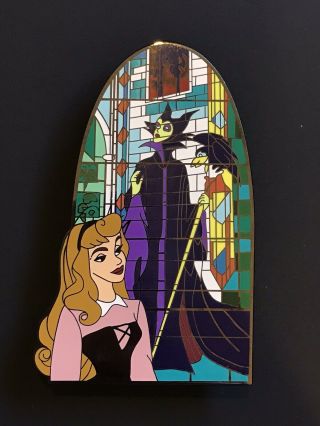 Sleeping Beauty Aurora Briar Maleficent Stained Glass Hollar Fantasy Pin Le50