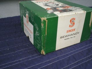 SINGER MODEL 20 SEWHANDY SEWING MACHINE W/ BOX & INSTRUCTIONS 8