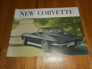 Vintage 1963 Chevy Corvette Dealer Sales Showroom Brochure Roadster Coupe Auto