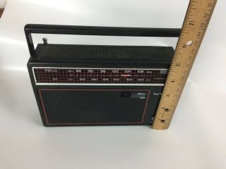 Vintage General Electric Black Model 7 - 2660d Portable Am Fm Radio