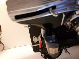 Singer 222K Featherweight Sewing Machine Arm with Zigzagueur automatic.  1956 7