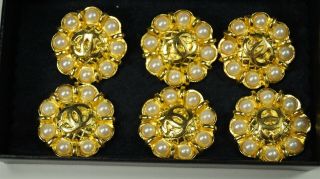 Set of 6 Authentic CHANEL Gold Quilted 8 Pearl CC 33mm Shank Buttons 2