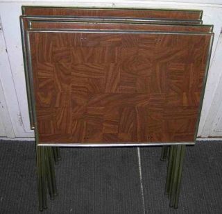 Vintage Set Of 4 Faux Woodgrain Tv Trays Mid Century Design,  Gc