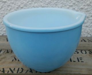 1 Small Vintage Blue Sunbeam Mixmaster Milk Glass Mixing Bowl