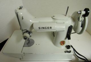 Singer 221k White Featherweight Sewing Machine,  Case -