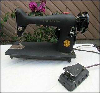 1949 Singer 66 Sewing Machine Godzilla Wrinkle Heavy Duty Sewing Machine