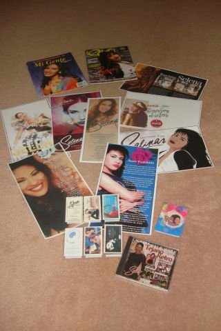 Selena Quintanilla Perez - Extremely Rare 2005 & 2016 Mags,  Posters Look