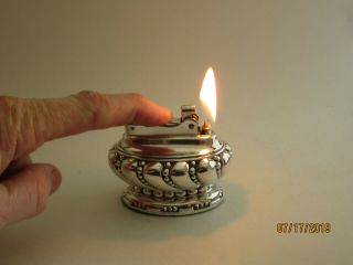 Vintage Ronson Crown Silver Plated Table Lighter