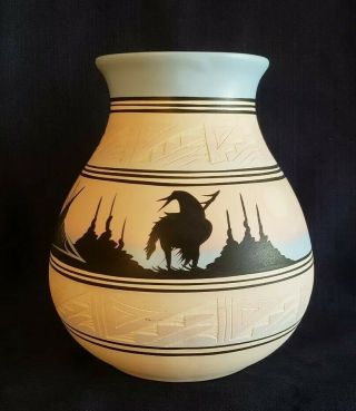 Signed Navajo Native American Hand Made Pottery End Of Trail Vase Grain Pot Lrg