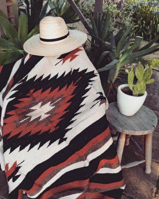 Thick Mexican Woven Blanket Earth Tones 4x6.  5 