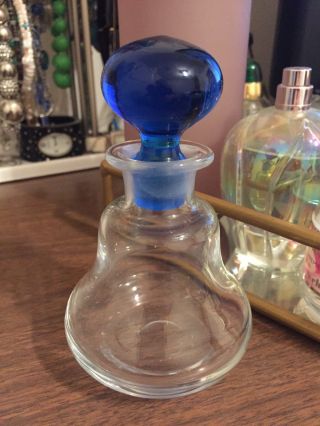 Hand Blown Clear Glass Bottle Decanter With Cobalt Blue Stopper