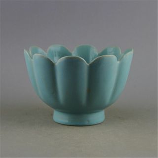 Song Ru Kiln China Old Antique Porcelain Cyan Lotus Nail Bowl