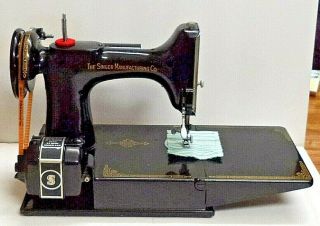 1947 SINGER 221 - 1 Featherweight Sewing Machine w/Pedal,  Case,  Attachments & More 2