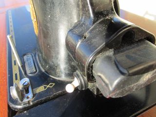 1949 Singer Model 201 - 2 Sewing Machine DOES NOT INCLUDE CABINET 5